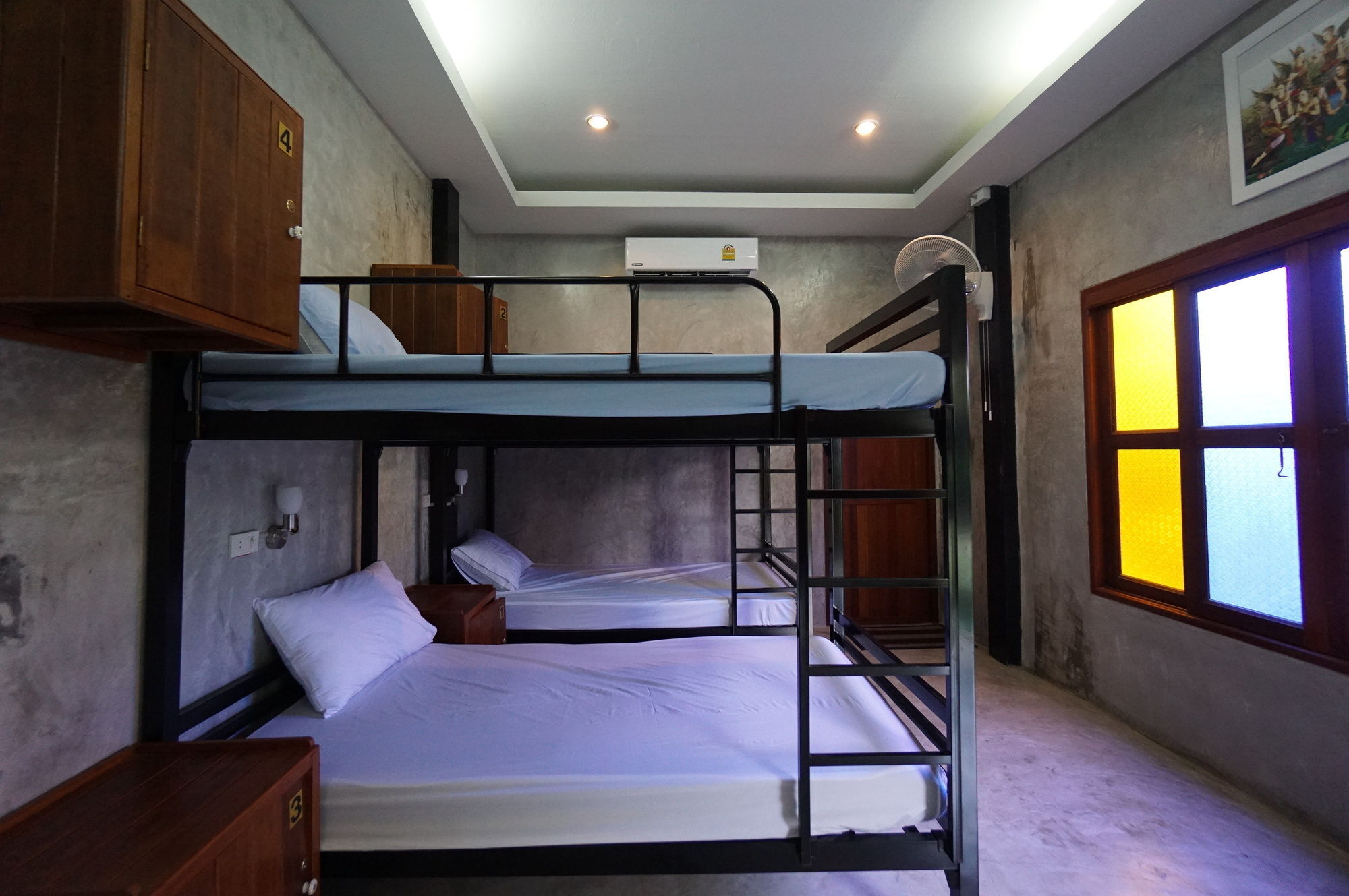 Pk Hostel Ayutthaya Eksteriør billede
