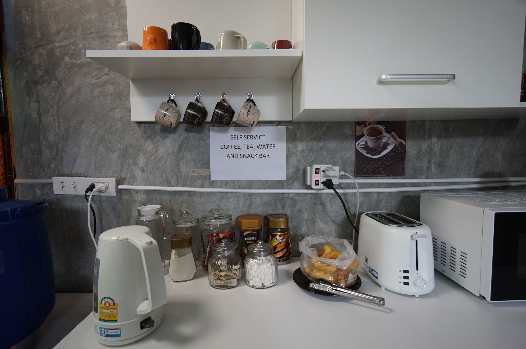 Pk Hostel Ayutthaya Eksteriør billede