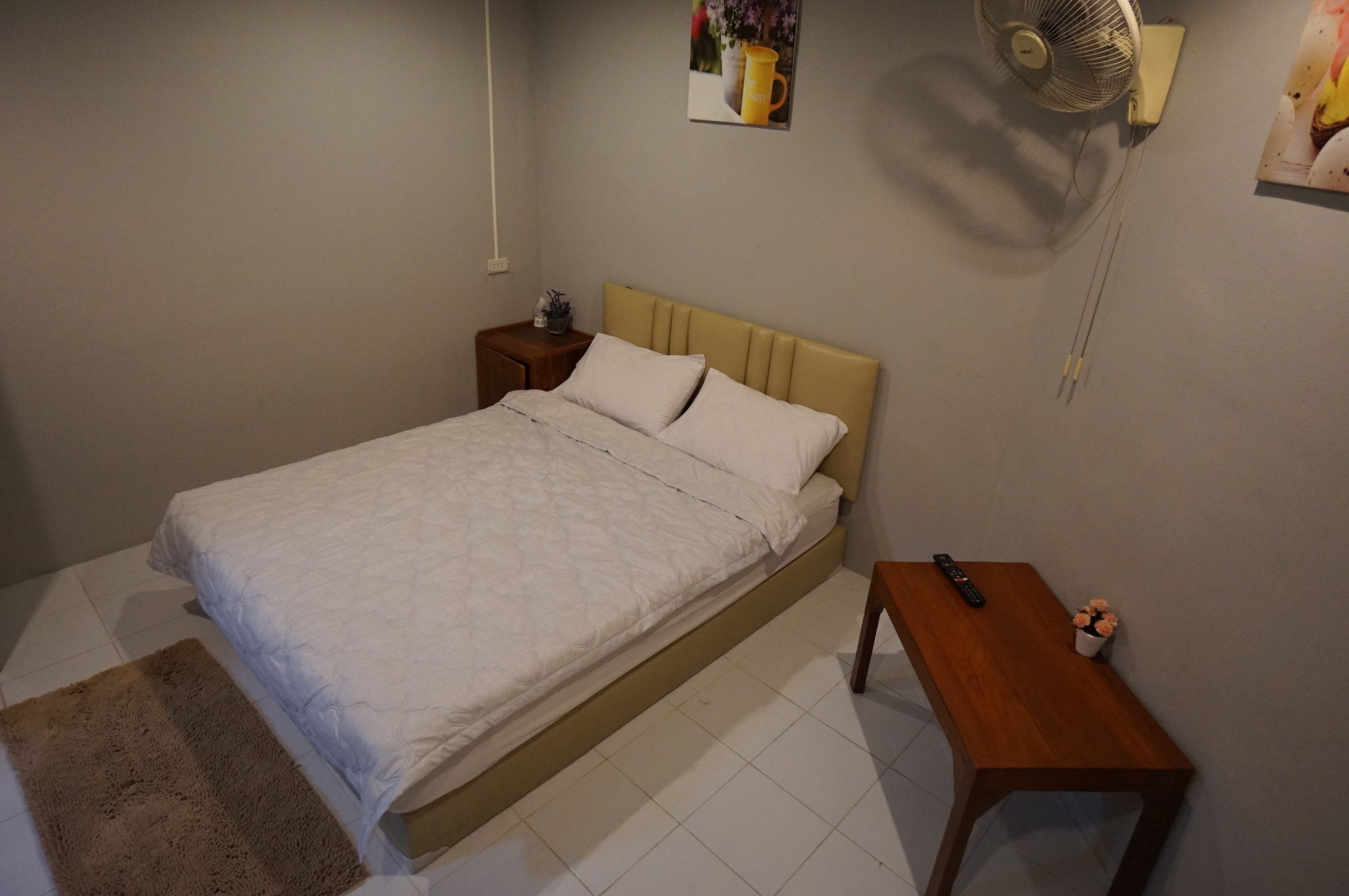 Pk Hostel Ayutthaya Eksteriør billede